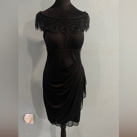 Xscape Evenings Cap-Sleeve Beade.. - Picture 1 of 6